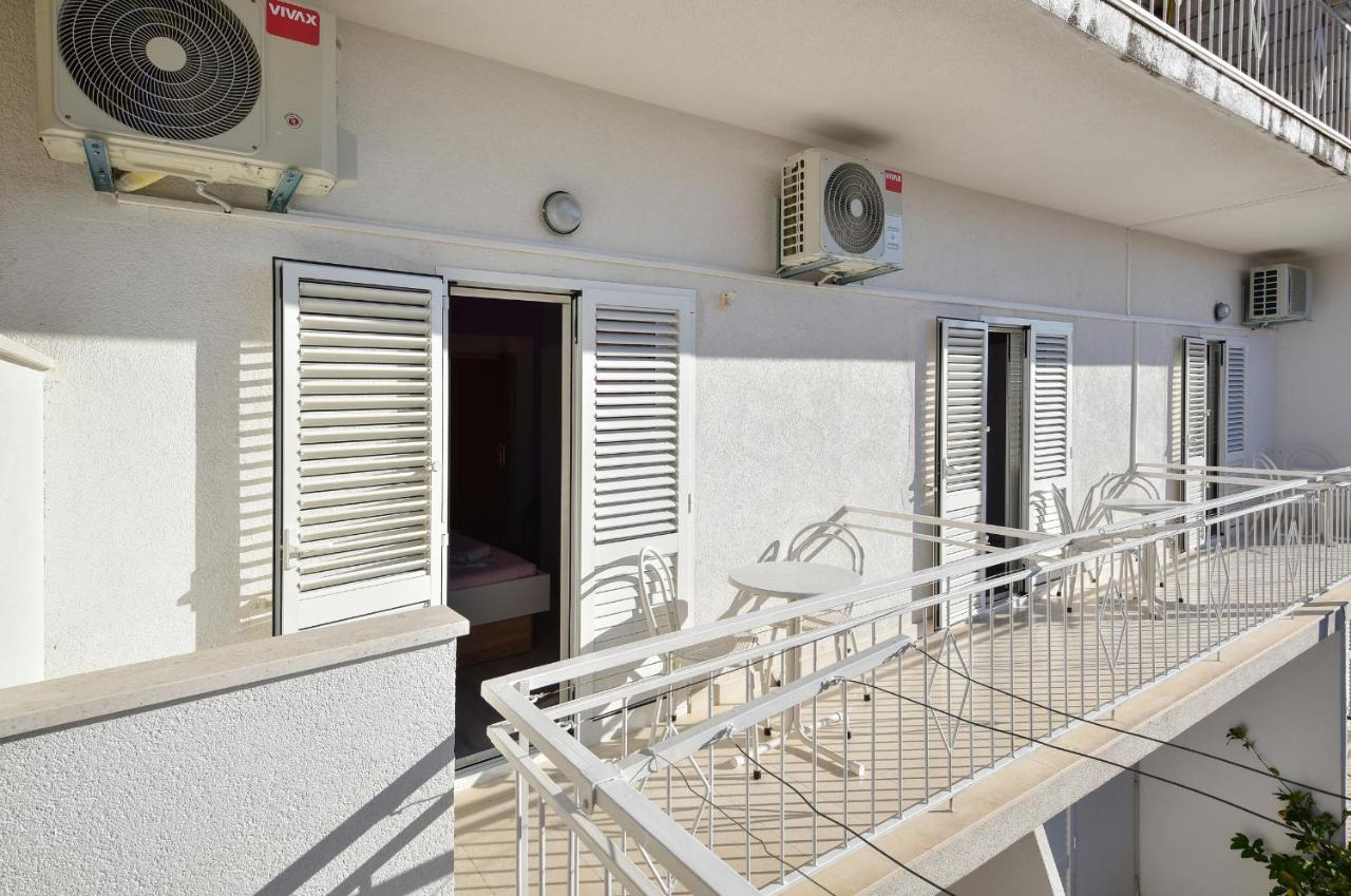 Apartments Makarska Gudelj Cvitan Exterior foto